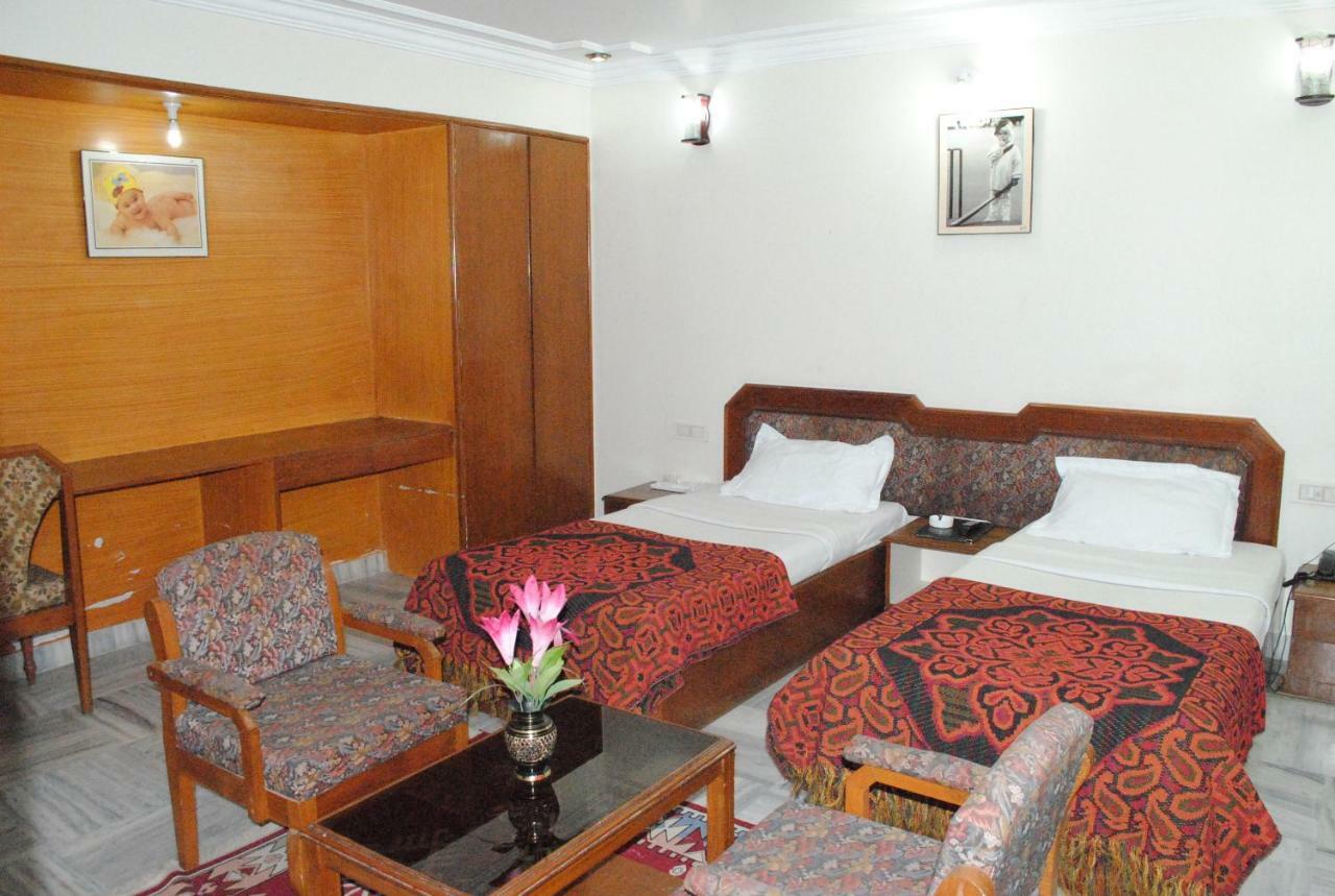 Geetco Hotel Jalor Экстерьер фото