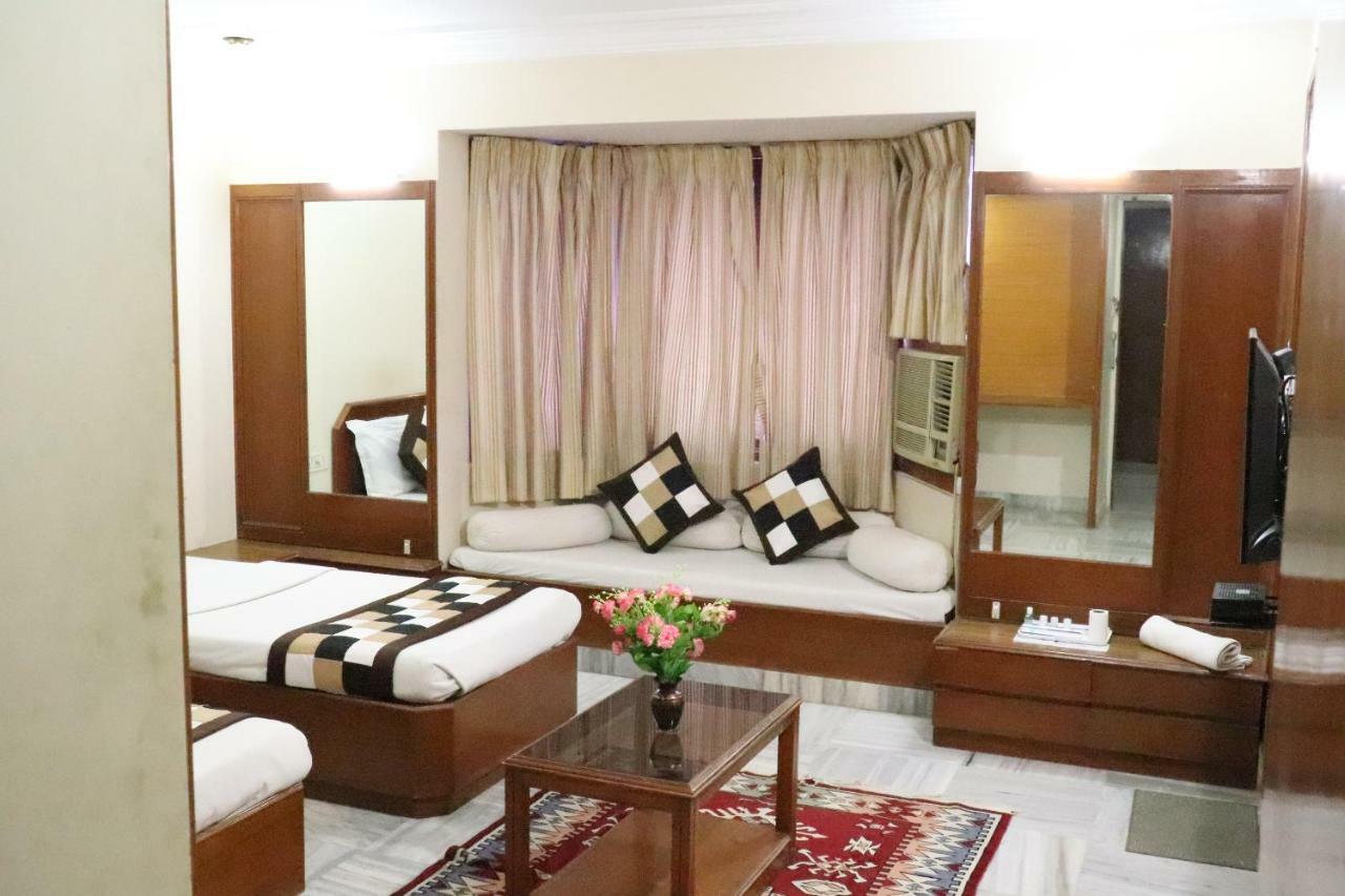 Geetco Hotel Jalor Экстерьер фото