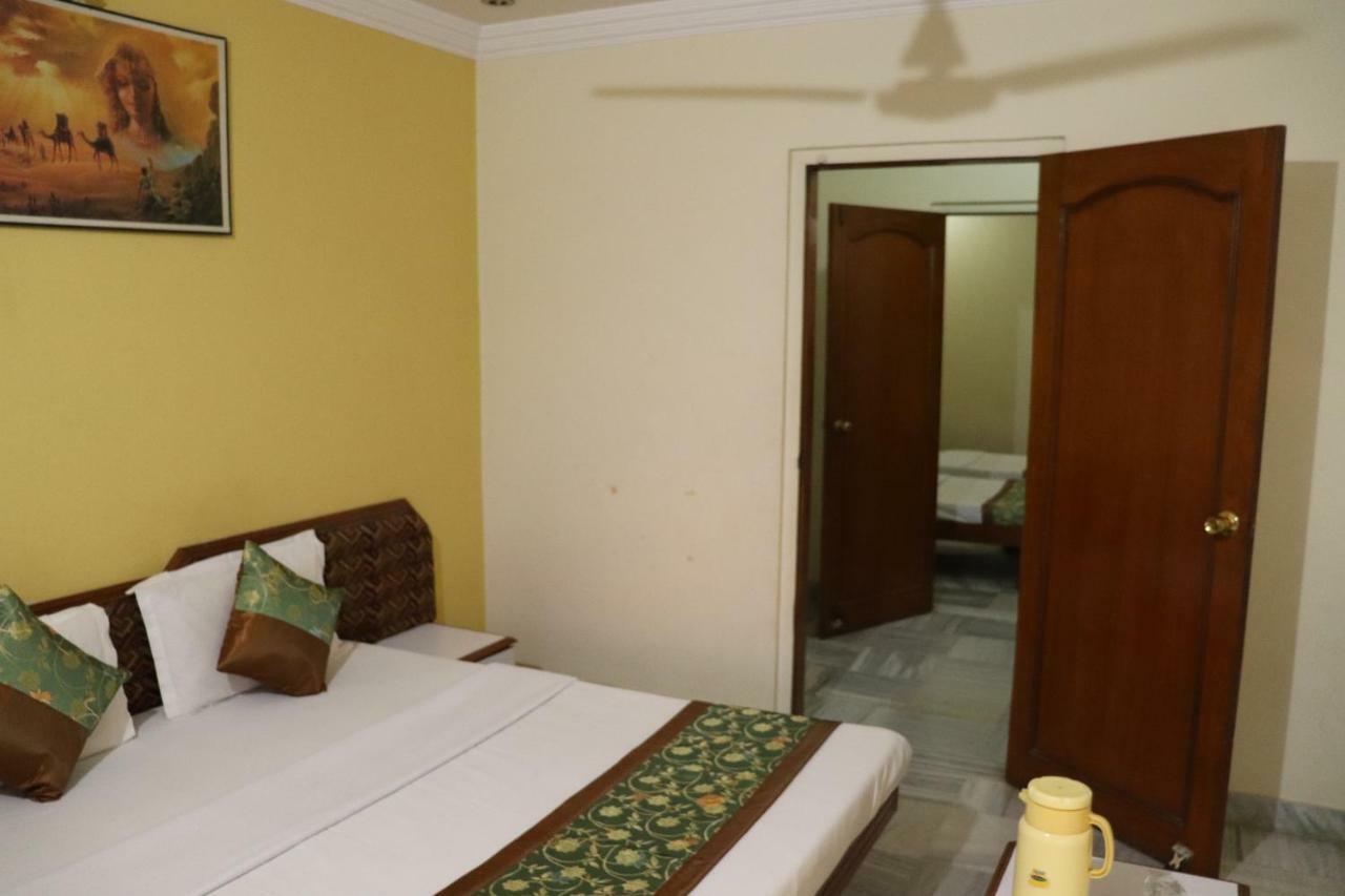 Geetco Hotel Jalor Экстерьер фото